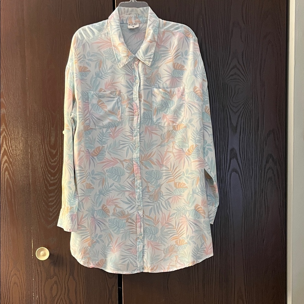 Salt Life long sleeved, long blouse. Size XL